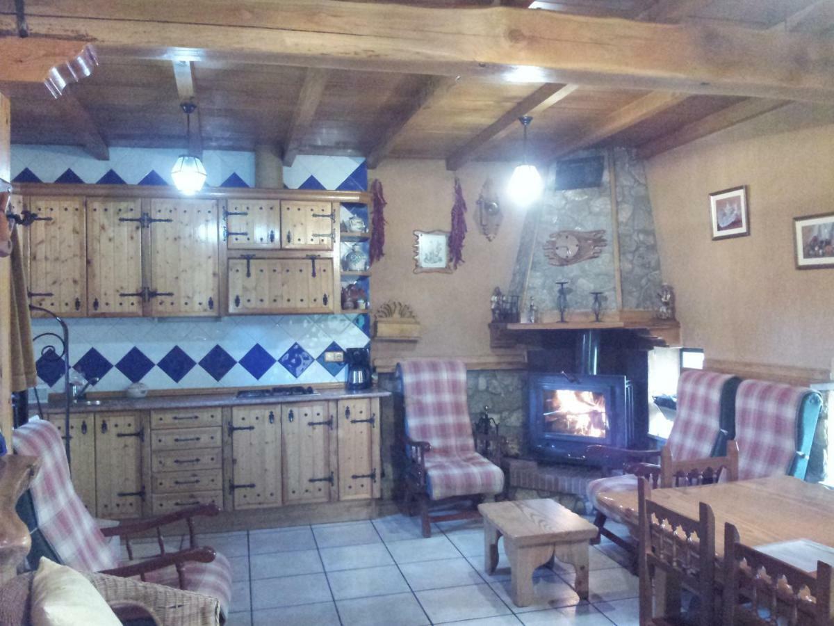 Casa Rural Santa Barbara Guijo de Santa Bárbara Buitenkant foto